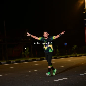 Runner Photo 3533865