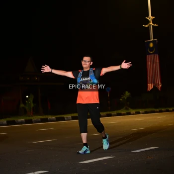 Runner Photo 3533868