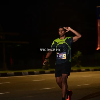 Runner Photo 3534016