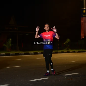 Runner Photo 3534023