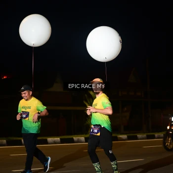 Runner Photo 3534055