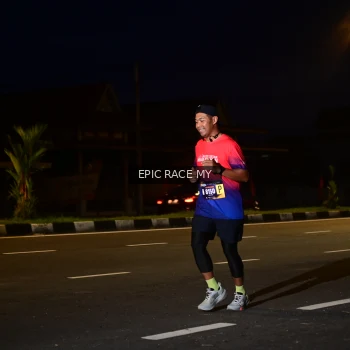 Runner Photo 3534077