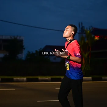 Runner Photo 3534132