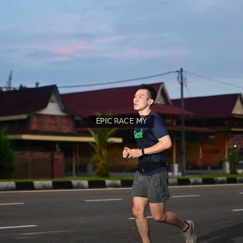 Runner Photo 3534137
