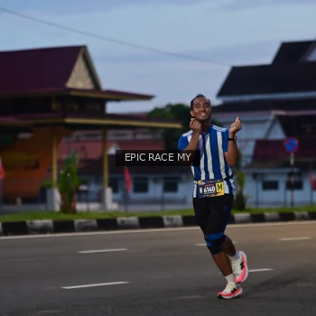 Runner Photo 3534138