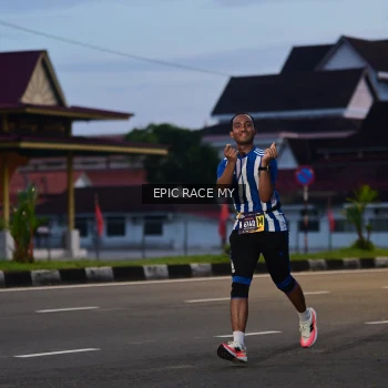 Runner Photo 3534139
