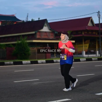 Runner Photo 3534155