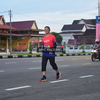 Runner Photo 3534159