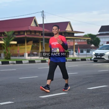 Runner Photo 3534161