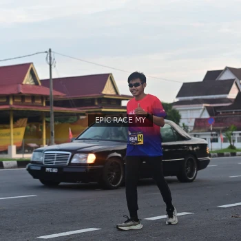 Runner Photo 3534201