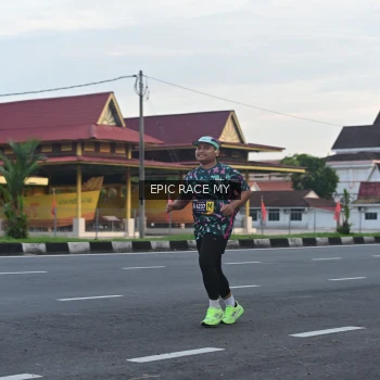 Runner Photo 3534217