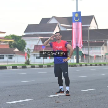 Runner Photo 3534246