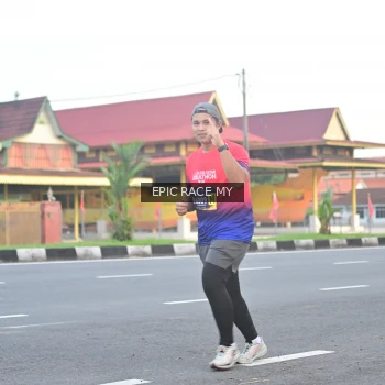 Runner Photo 3534264