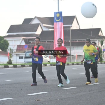 Runner Photo 3534302