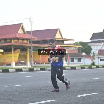 Runner Photo 3534316