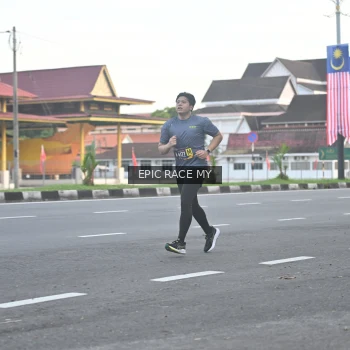 Runner Photo 3534327