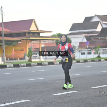Runner Photo 3534334
