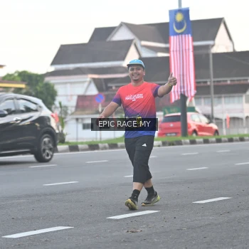 Runner Photo 3534341