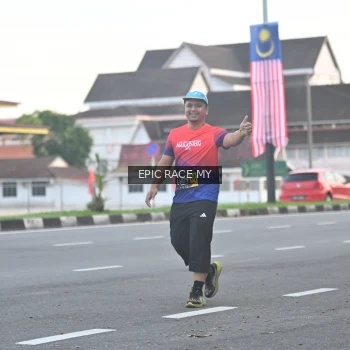 Runner Photo 3534342