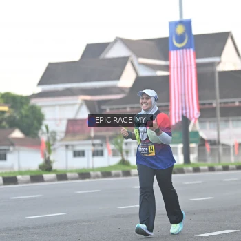 Runner Photo 3534348