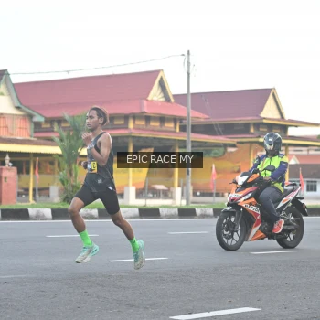 Runner Photo 3534375