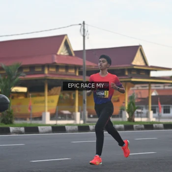 Runner Photo 3534383