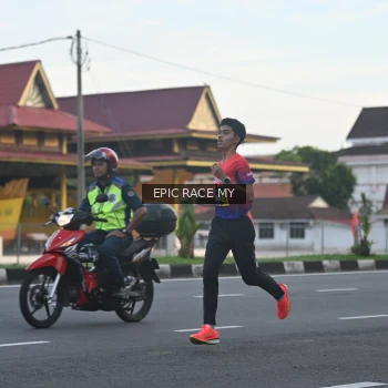 Runner Photo 3534388