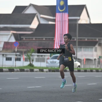 Runner Photo 3534389