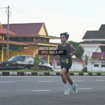 Runner Photo 3534394