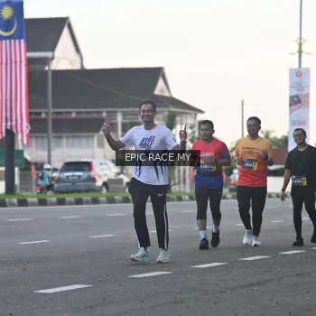 Runner Photo 3534398