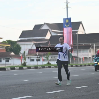 Runner Photo 3534399
