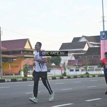 Runner Photo 3534403