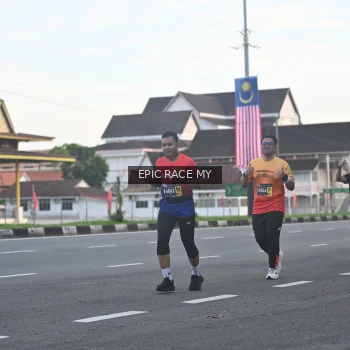Runner Photo 3534405