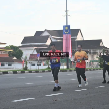 Runner Photo 3534406