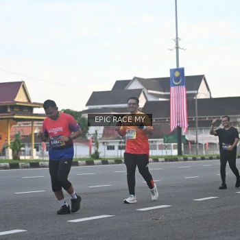 Runner Photo 3534409