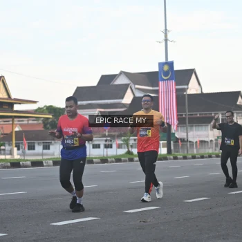Runner Photo 3534410