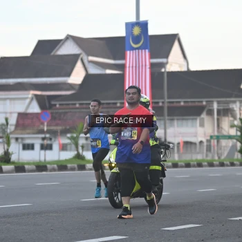Runner Photo 3534425