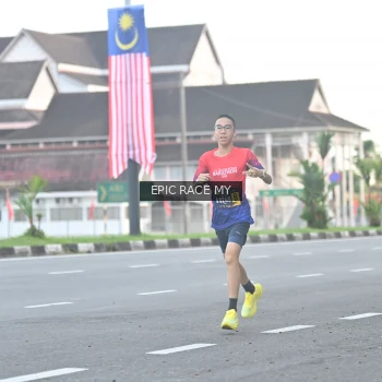 Runner Photo 3534441