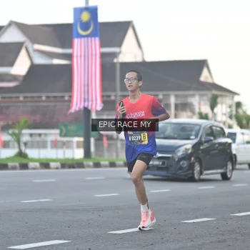Runner Photo 3534520