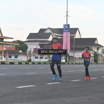 Runner Photo 3534522