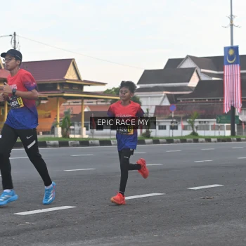 Runner Photo 3534526