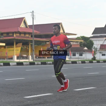 Runner Photo 3534548