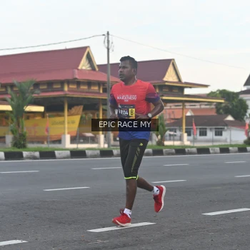 Runner Photo 3534551