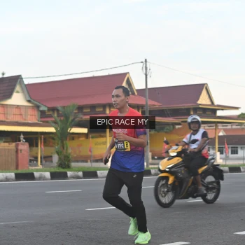 Runner Photo 3534563