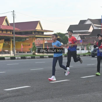 Runner Photo 3534568
