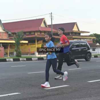 Runner Photo 3534576