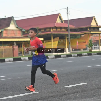 Runner Photo 3534617