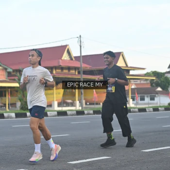 Runner Photo 3534648