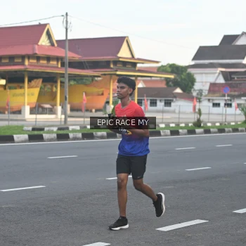 Runner Photo 3534659