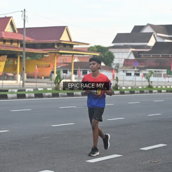Runner Photo 3534660